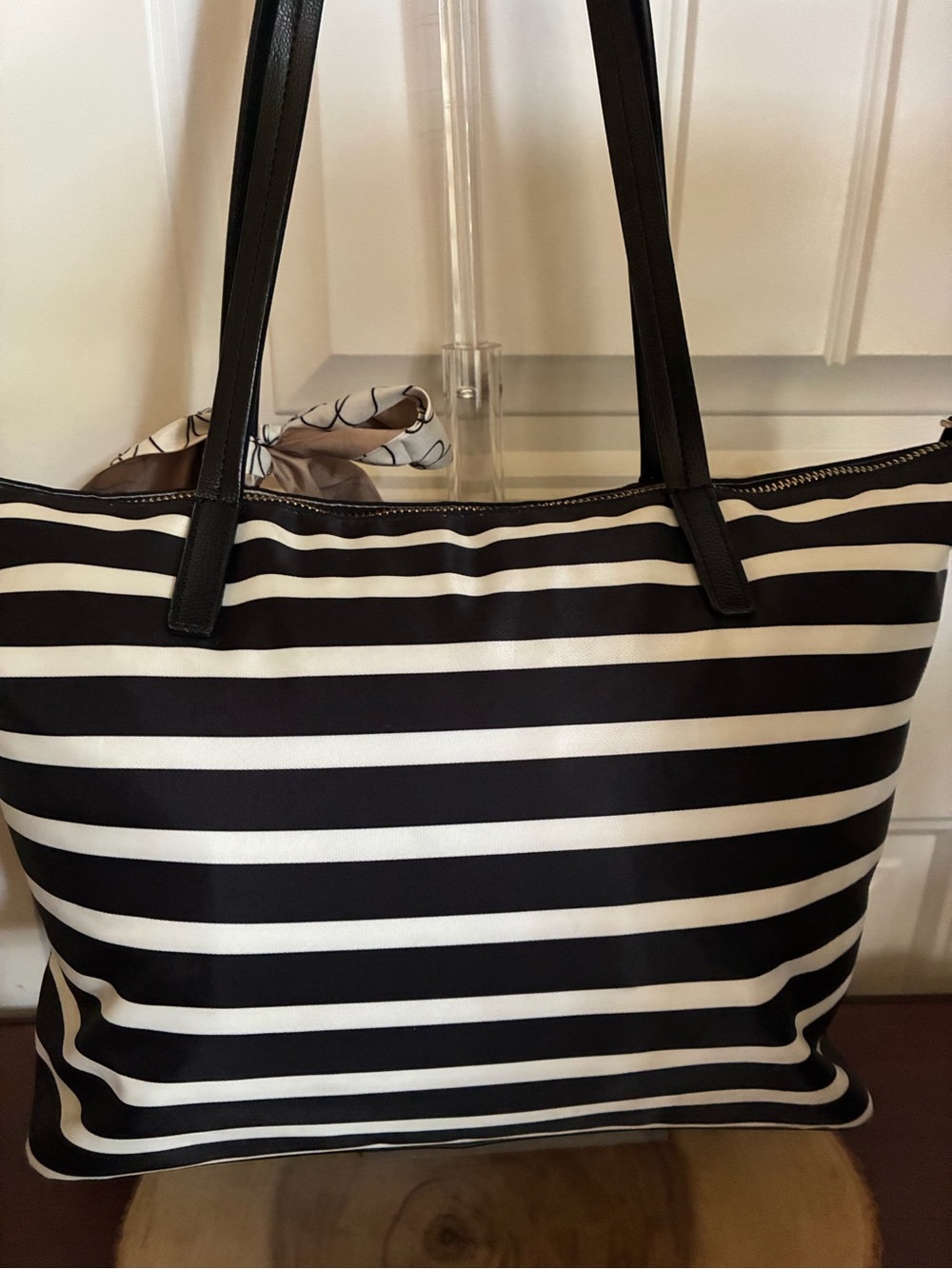 Kate Spade Hayden sailing stripe tote w COA, Wallet & Squishmallow Bundle - Picture 2 of 16